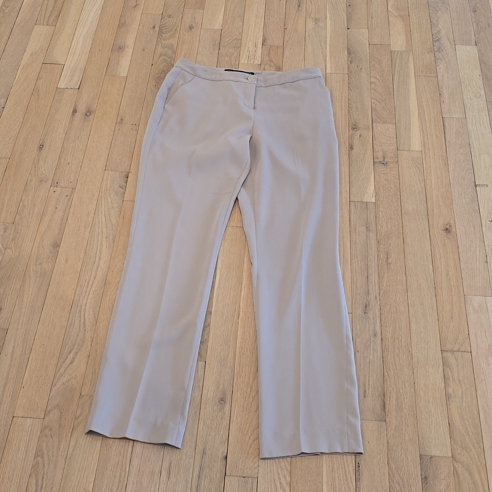 Ivanka Trump pants. Size 4